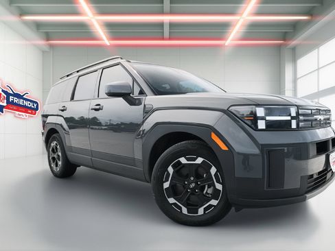 Used 2026 Hyundai Santa Fe SEL FWD image 1