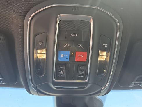 New 2026 Jeep Grand Cherokee Laredo X AWD/4WD image 8