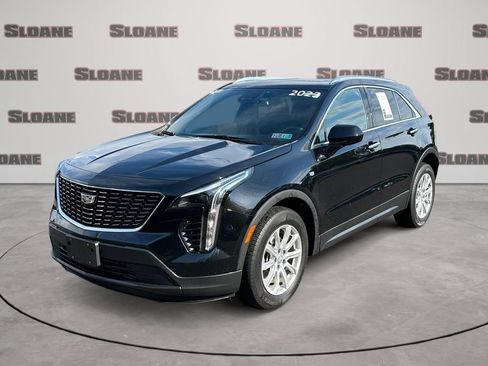 Used 2023 Cadillac XT4 Luxury w/ Cold Weather Package AWD/4WD image 1
