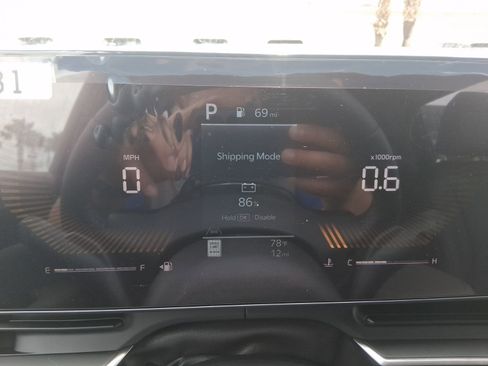 New 2026 Kia Carnival EX FWD image 7