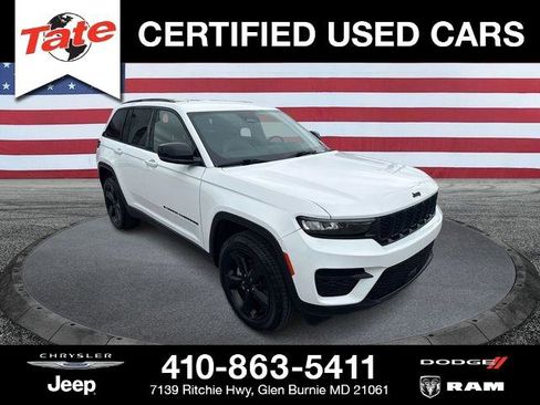 Certified 2023 Jeep Grand Cherokee Altitude RWD image 1