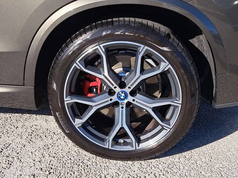 Used 2023 BMW X5 xDrive45e w/ Executive Package image 5