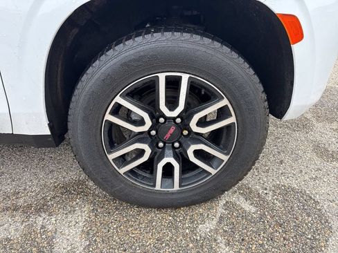 Used 2022 GMC Yukon AT4 w/ Max Trailering Package AWD/4WD image 20
