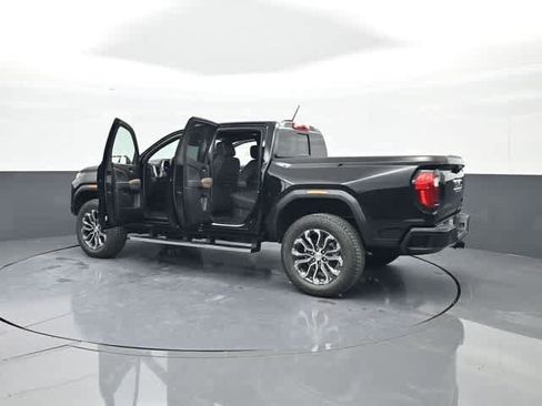 New 2026 GMC Canyon Denali image 91