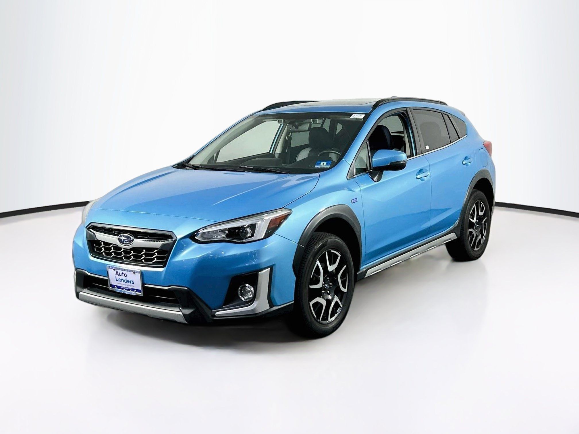 Used 2020 Subaru Crosstrek Hybrid w/ Moonroof Package w/Navigation AWD/4WD image 1