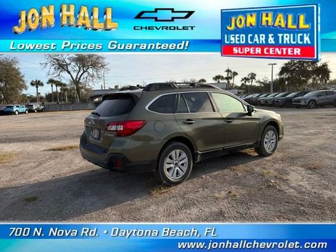 Used 2019 Subaru Outback 2.5i Premium image 8