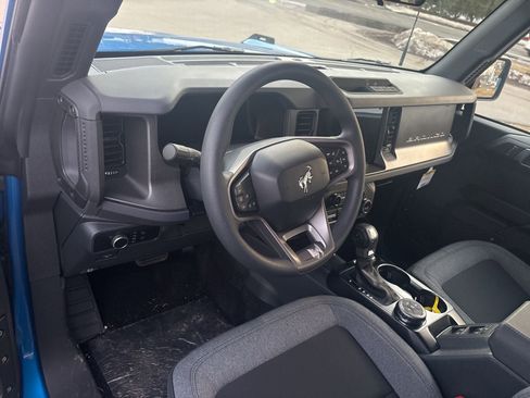 New 2025 Ford Bronco 4-Door image 11