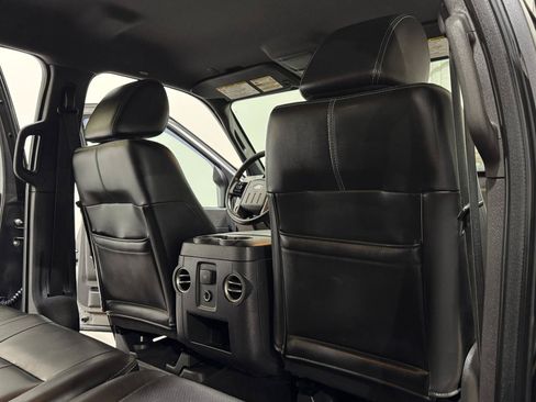 Used 2011 Ford F250 Lariat w/ FX4 Off Road Pkg AWD/4WD image 14