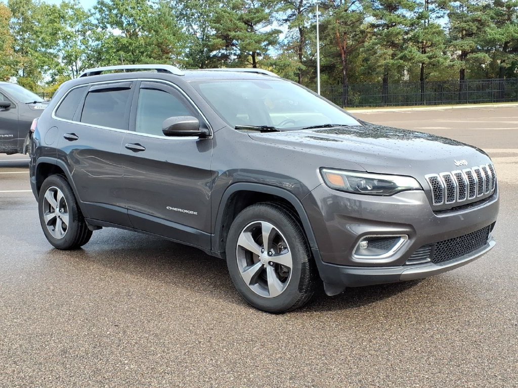 Used 2020 Jeep Cherokee Limited AWD/4WD image 3