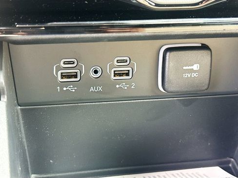 New 2026 Jeep Grand Cherokee L Limited RWD image 21