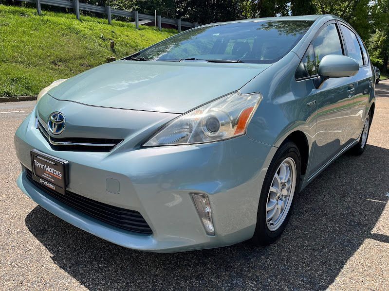 Used 2013 Toyota Prius V Three FWD image 31