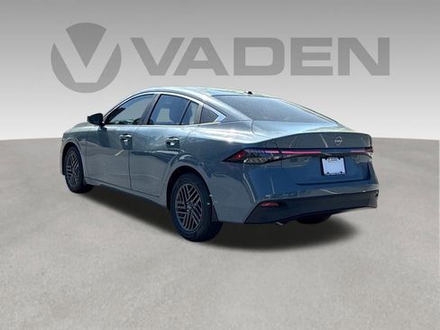 New 2026 Nissan Sentra SV w/ Floor Mat Package FWD image 28