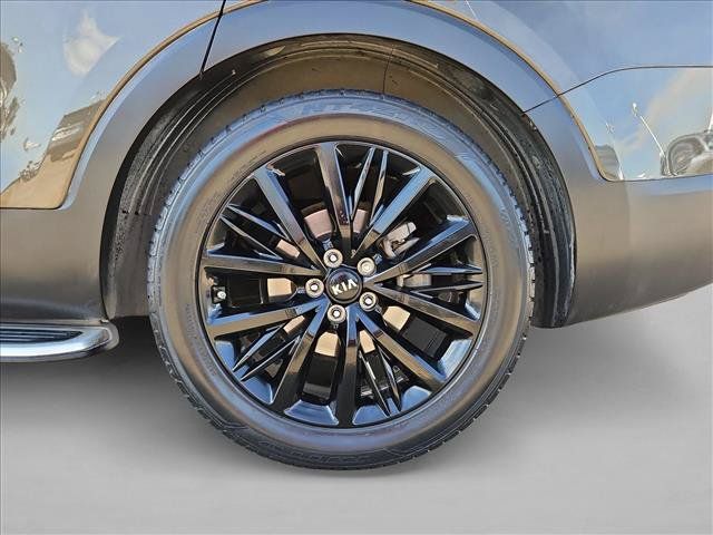 Used 2021 Kia Telluride SX w/ Towing Package FWD image 26