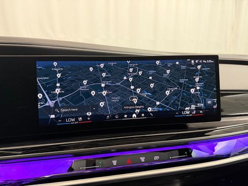 Used 2025 BMW 740i xDrive image 52