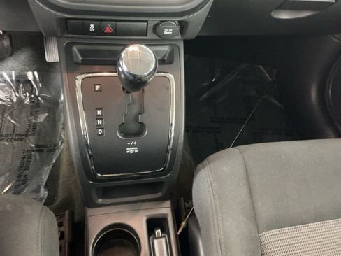 Used 2017 Jeep Patriot Sport w/ Power Value Group image 18