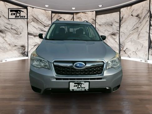 Used 2015 Subaru Forester 2.5i w/ Alloy Wheel Package AWD/4WD image 2
