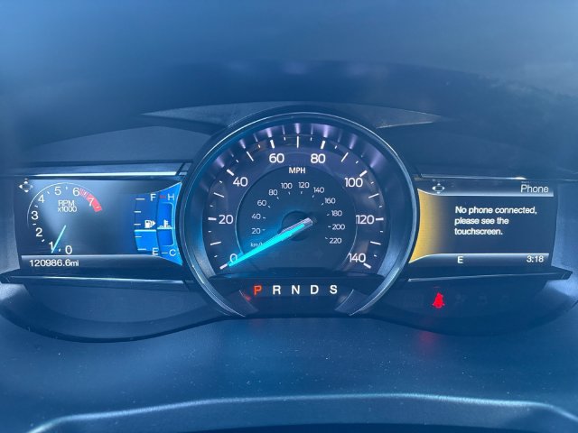 Used 2017 Ford Explorer XLT w/ Equipment Group 201A AWD/4WD image 25