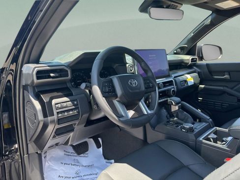 New 2026 Toyota 4Runner Limited AWD/4WD image 24