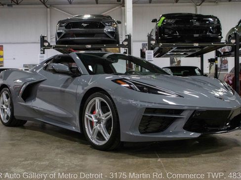 Used 2024 Chevrolet Corvette Stingray Preferred Cpe w/ 2LT RWD image 11