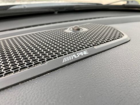 Used 2019 RAM 1500 Laramie AWD/4WD image 31