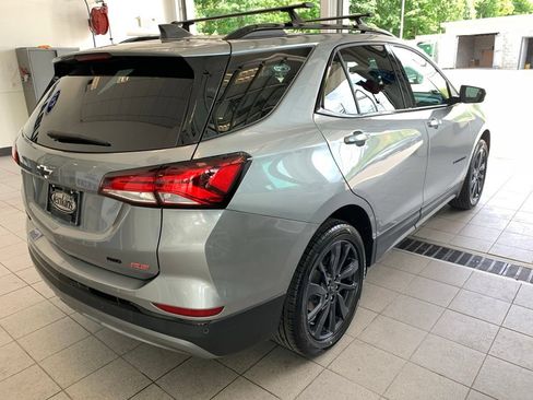 Used 2024 Chevrolet Equinox RS w/ LPO, Floor Liner Package AWD/4WD image 10