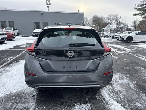 Used 2024 Nissan Leaf S image 5