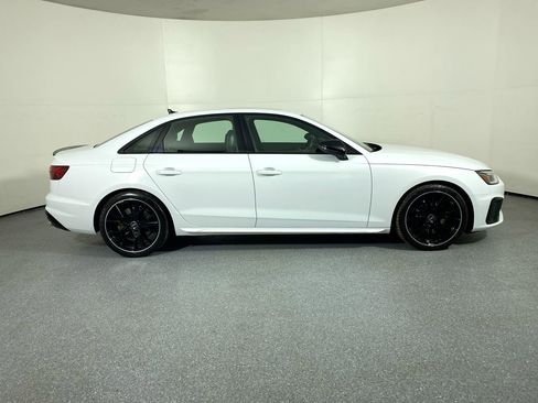 Certified 2022 Audi S4 Premium Plus w/ Premium Plus Package image 38