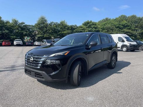 Used 2025 Nissan Rogue S FWD image 7