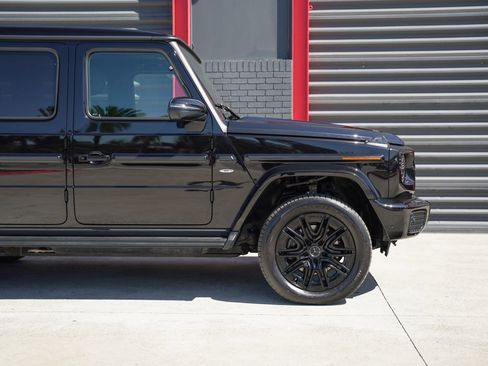 Used 2025 Mercedes-Benz G 580 w/ EQ Technology image 9