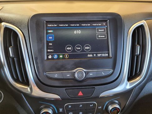 Used 2019 Chevrolet Equinox LT FWD image 25