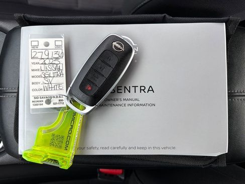 Used 2025 Nissan Sentra SV image 32