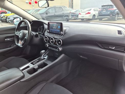 Used 2022 Nissan Sentra SV FWD image 30