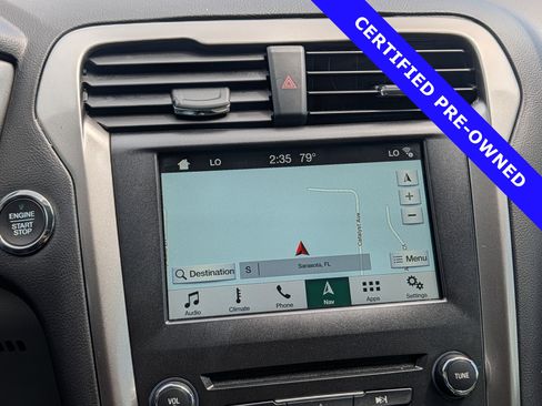Certified 2018 Ford Fusion SE FWD image 28