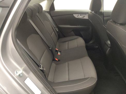 Used 2024 Kia Forte LXS FWD image 19