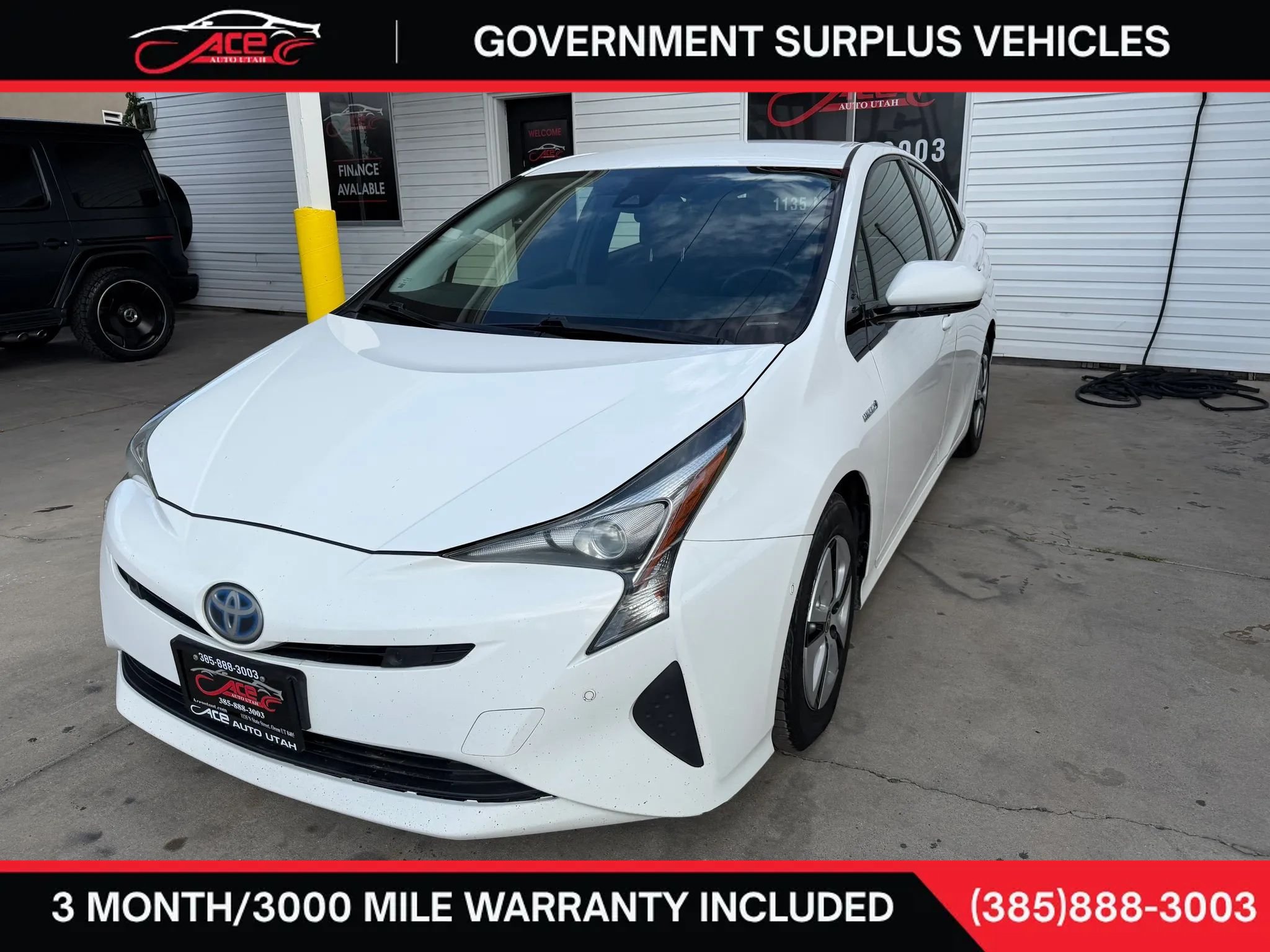 Used 2018 Toyota Prius Two w/ Prius Two Safety Plus Package FWD image 3