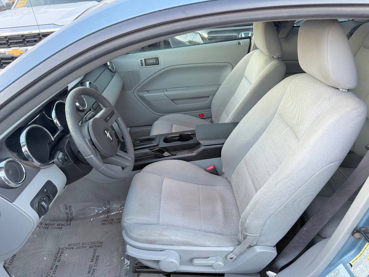 Used 2006 Ford Mustang Coupe RWD image 13