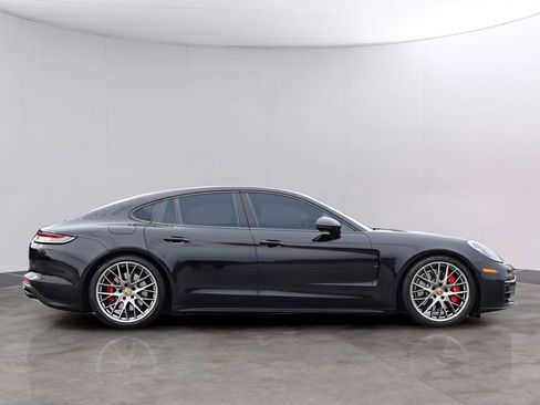 Certified 2021 Porsche Panamera 4S image 9