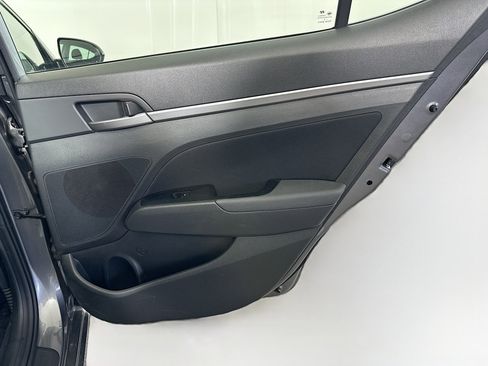 Used 2018 Hyundai Elantra Value Edition w/ Cargo Package FWD image 29
