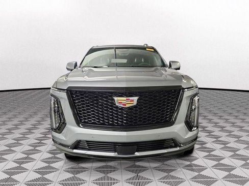 Certified 2026 Cadillac Escalade Platinum Sport w/ LPO, ONYX Package AWD/4WD image 2