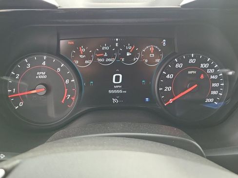 Used 2017 Chevrolet Camaro SS RWD image 17