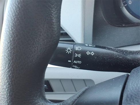 Used 2020 Toyota Sienna LE image 25