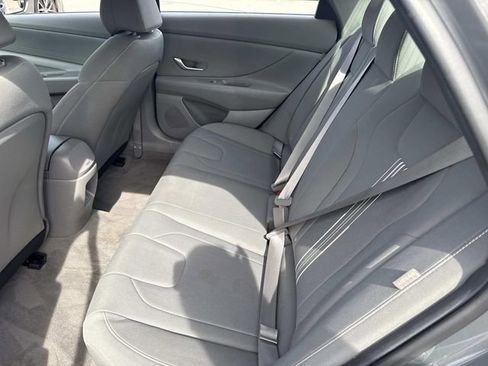 Used 2024 Hyundai Elantra SEL image 15