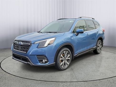 Used 2023 Subaru Forester Limited image 4