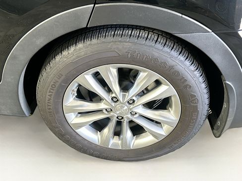 Used 2017 Hyundai Santa Fe Sport 2.0T FWD image 11