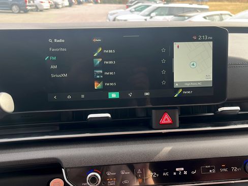 New 2026 Kia Carnival EX image 21