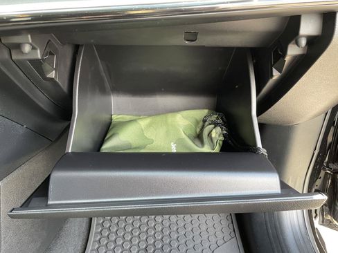 Used 2025 Jeep Compass Trailhawk w/ Trailhawk Elite Group image 43