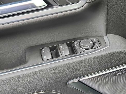 New 2026 GMC Sierra 3500 Denali w/ Denali Reserve Package image 7