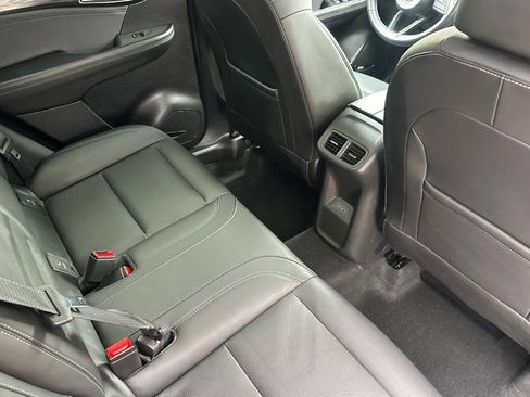 Used 2024 Buick Envision Preferred AWD/4WD image 18