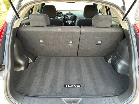 Used 2014 Nissan Juke SV FWD image 28