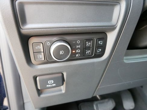 Used 2025 Ford F150 XLT w/ Equipment Group 302A MID image 13